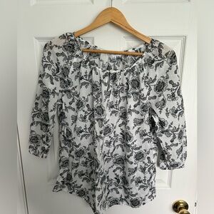 Very cute size medium peasant type blouse